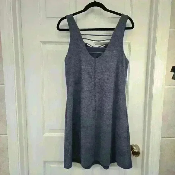 Avalanche Women's Gray Sleeveless Moisture Athletic Tank Dress,Size L NWT - Picture 5 of 7